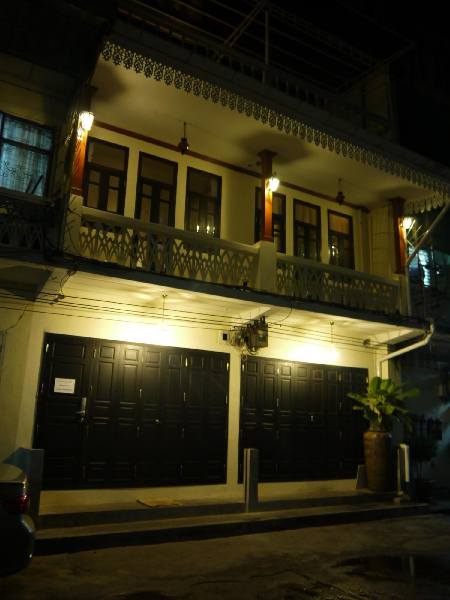 The Royal Thatien Village Bangkok Exterior photo