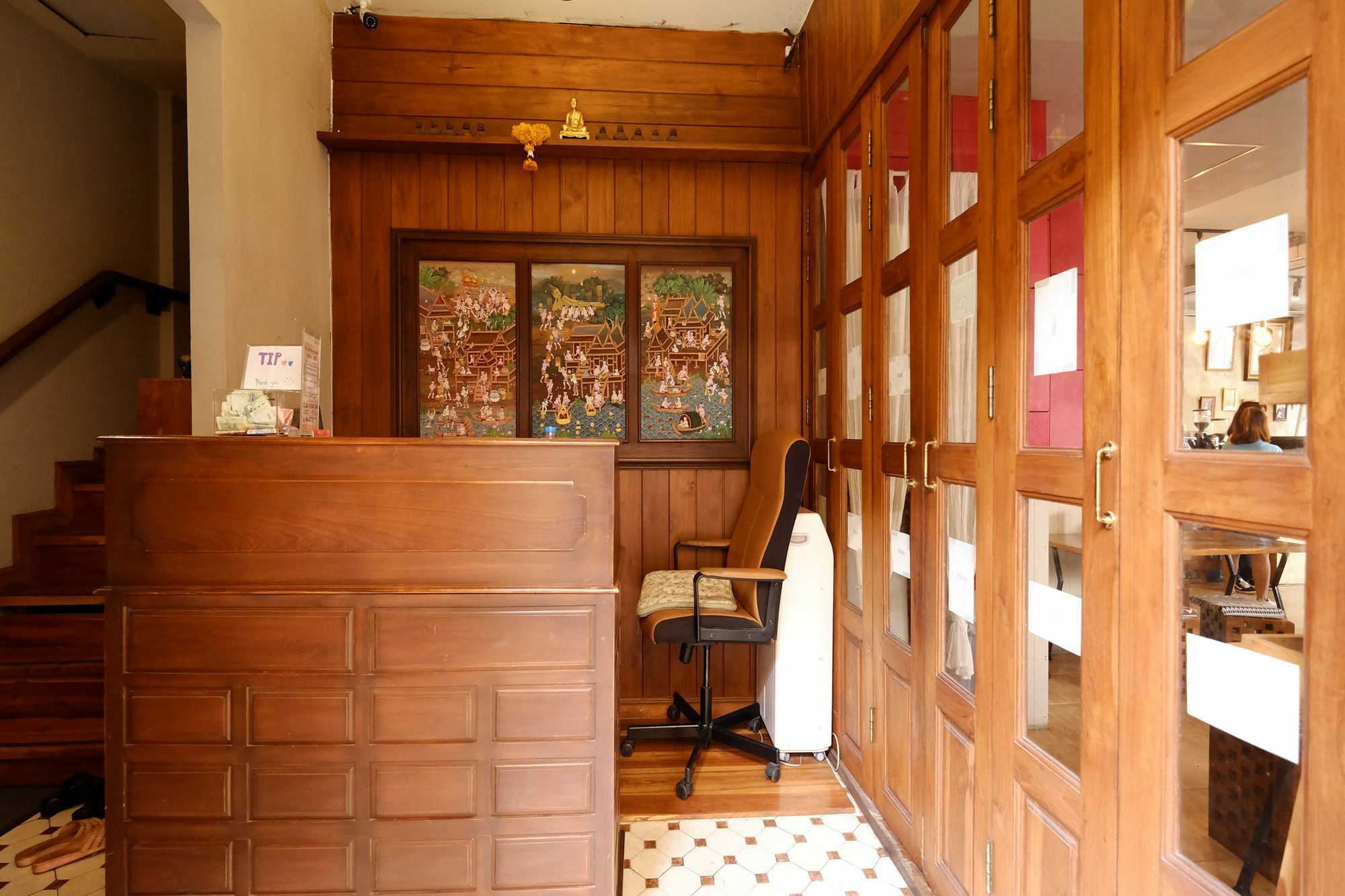 The Royal Thatien Village Bangkok Exterior photo